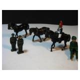 ANTIQUE METAL SOLDIERS AND HORSES