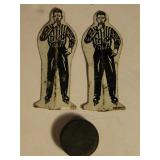 RARE MUNRO TABLETOP METAL HOCKEY REFEREES AND PUCK