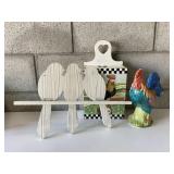 BIrd Shelf & Kitchen Decor