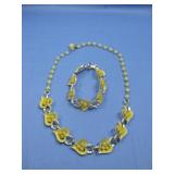 Vtg Yellow Heart Beads Necklace & Bracelet