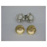 Two Pair Vtg Clip On Earrings