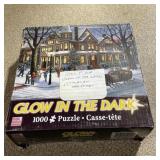 1000 PIECE GLOW IN THE DARK VICTORIAN CHRISTMAS NI