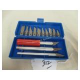 CARVING SET - IN-CASE, NEW