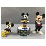 Vintage Mickey mouse mechanical coin bank with