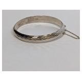 .925 Sterl Diamond Cut Hinged Bangle Bracelet