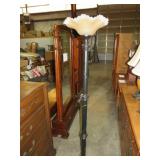 METAL FLOOR LAMP W/ GLASS SHADE