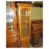 SOLID OAK 2DR CURIO CABINET