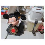 VTG MICKEY MOUSE PUSH BUTTON PHONE&SWINGAWAY ICE C