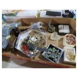 BOX OF ESTATE JEWELRY, MISC