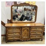 BEAUTIFUL Large Vanity Dresser 9 Drawer 6ft x 6ft
