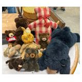 Bundle of 9 Vintage Stuffed Animals