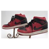 Nike Air Jordan High Tops Sz 10.5 Mens Red/black