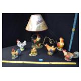 VTG Rooster Lamp and lot of Rooster/Chicken Dï¿½cor