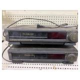 2 hitachi vhs players, untested, no remote