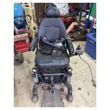 Jazzy 600 electric wheelchair, works