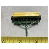 1/64 John Deere 8300 grain drill