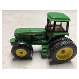 1/64 John Deere 4760 tractor