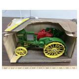 1/16 JD 1915 Model "R" Waterloo Boy