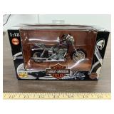 1/18 Harley-Davidson FXDL DYNA Low Rider