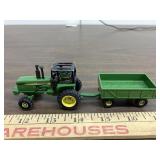 1/64 JD tractor and wagon, used