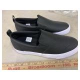 Puma womens size 9, no box