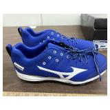 Mizuno softball size 10 1/2