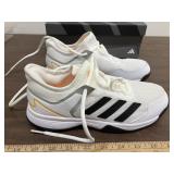 Adidas size 4