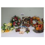 Wreaths & Faux Flowers