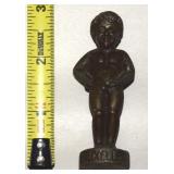 Vtg Bruxelles Brass Boy Peeing Solid Statue