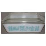 Pyrex Amish Butterprint Baking Dish w/ Lid 043