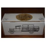 ERTL 1931 Hawkeye Crate Bank 1:25 Farm Bureau LE