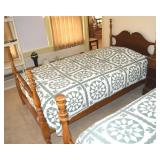 Ethan Allen No 8093 Maple Twin XL Bed w/ Rails,