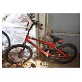 Huffy Rock It Boys Kids Red & Black Bike 20"