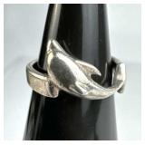 925 Silver Petite Dolphin Ring