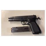 BROWNING 9 mm Luger serial number 245PP82525 made