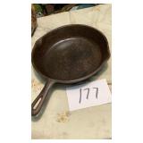 10 inch cast iron skillet