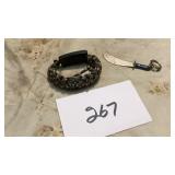 Outdoor edge survivor series Knife, and Bracelet