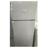 GE Refridgerator/Freezer