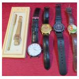 Retro Lot 5 Watches Winnie the Pooh Digital MORE!