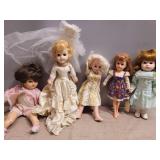 5 vintage Dolls