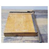 Ingento Vintage Paper Cutter