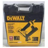 Dewalt 18GA Flooring Stapler Kit